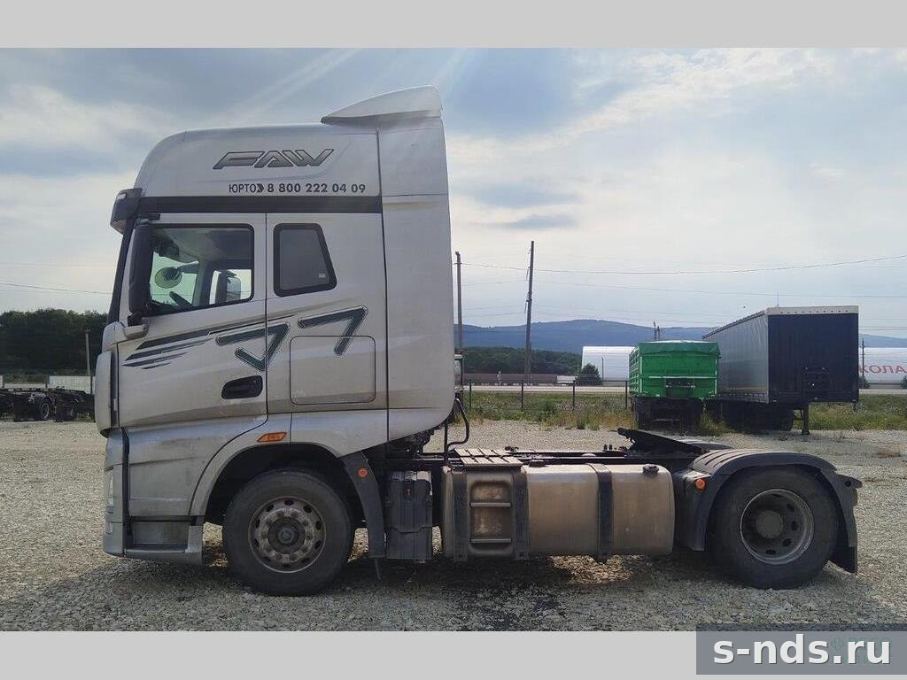 Тягач 4х2 FAW J7 2023г.