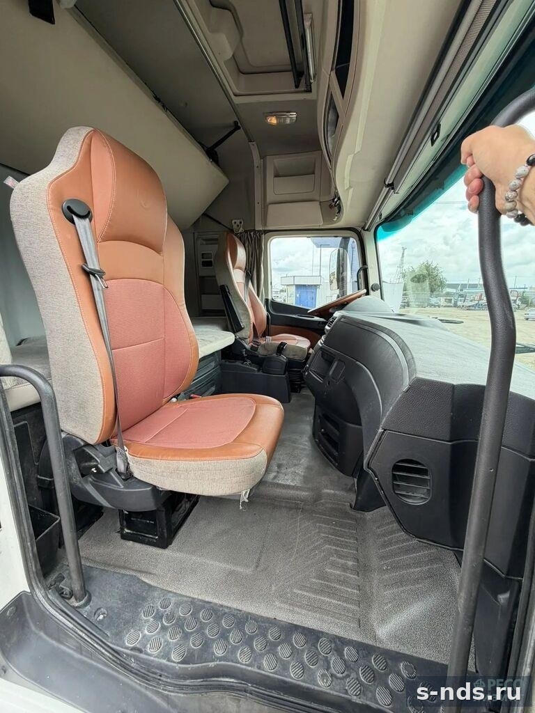 Тягач 4x2 FOTON AUMAN 2023г.