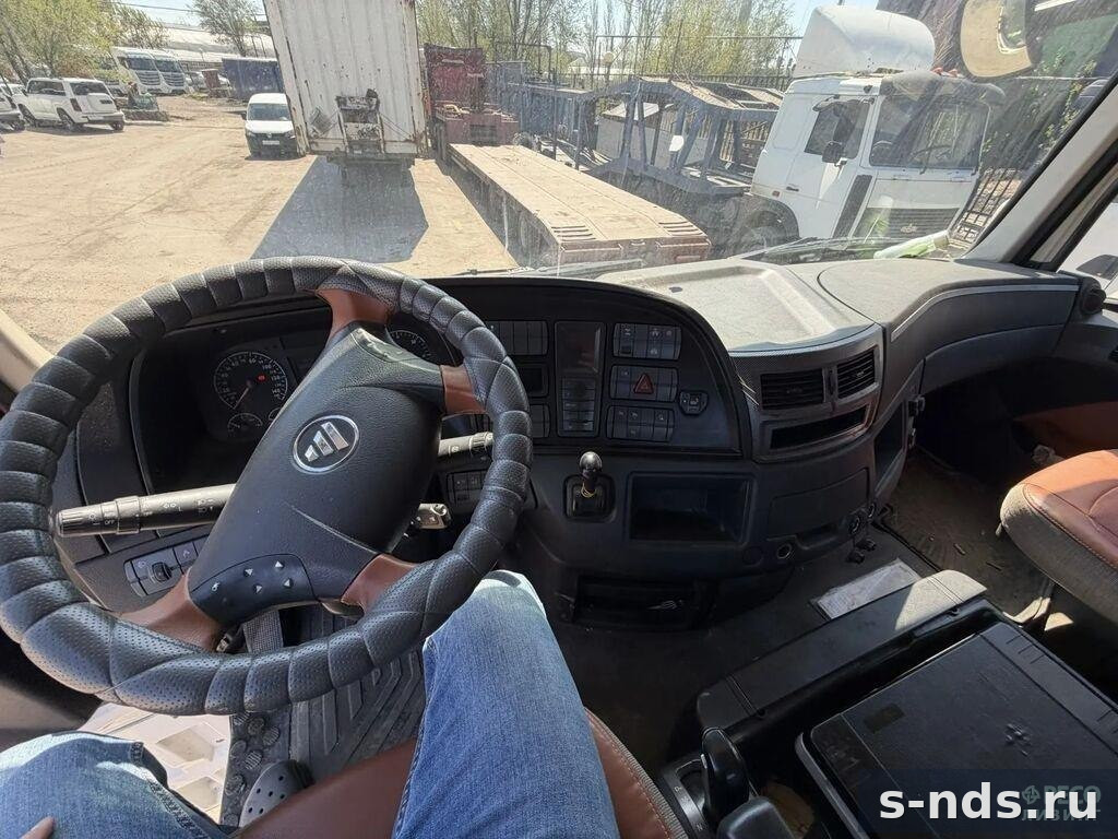 Тягач 4x2 FOTON AUMAN 2023г.