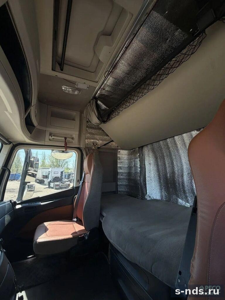 Тягач 4х2 FOTON AUMAN 2023г.