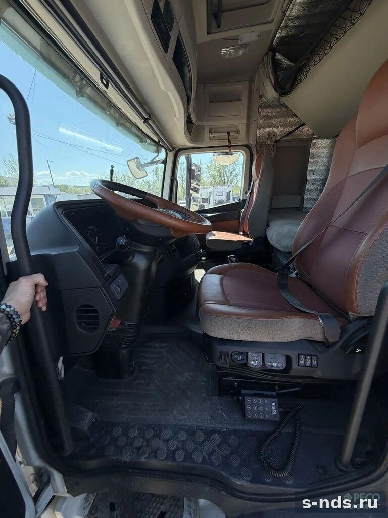 Тягач 4х2 FOTON AUMAN 2023г.