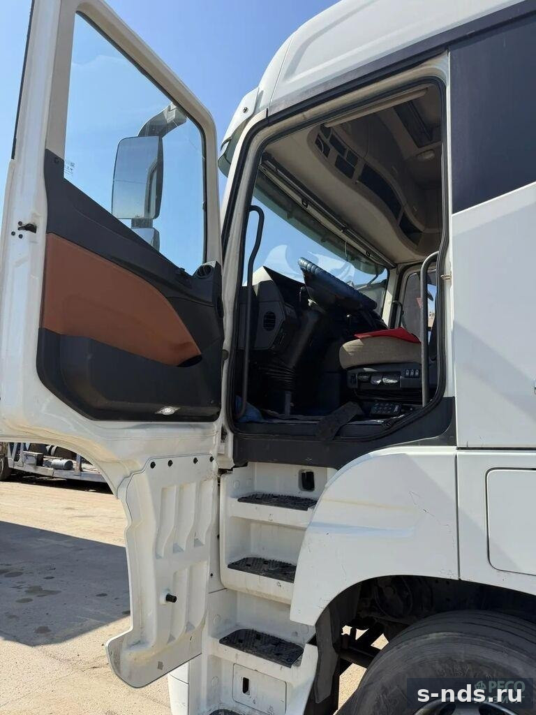 Тягач 4х2 FOTON AUMAN 2023г.