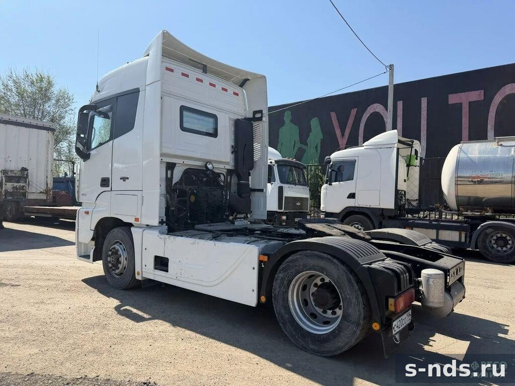 Тягач 4х2 FOTON AUMAN 2023г.