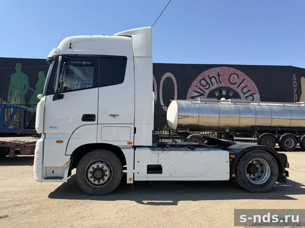 Тягач 4х2 FOTON AUMAN 2023г.