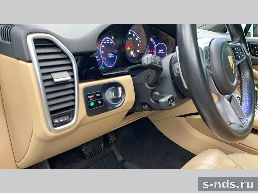 PORSCHE CAYENNE 2020г.