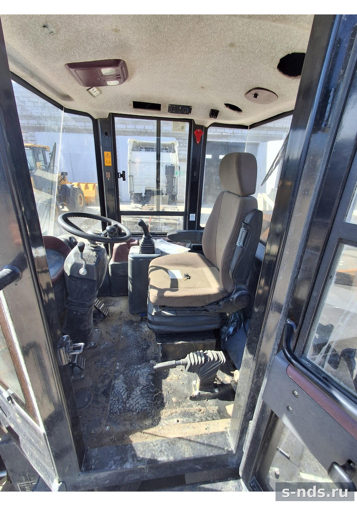 ПОГРУЗЧИК ФРОНТАЛЬНЫЙ КОЛЕСНЫЙ LONKING CDM853H