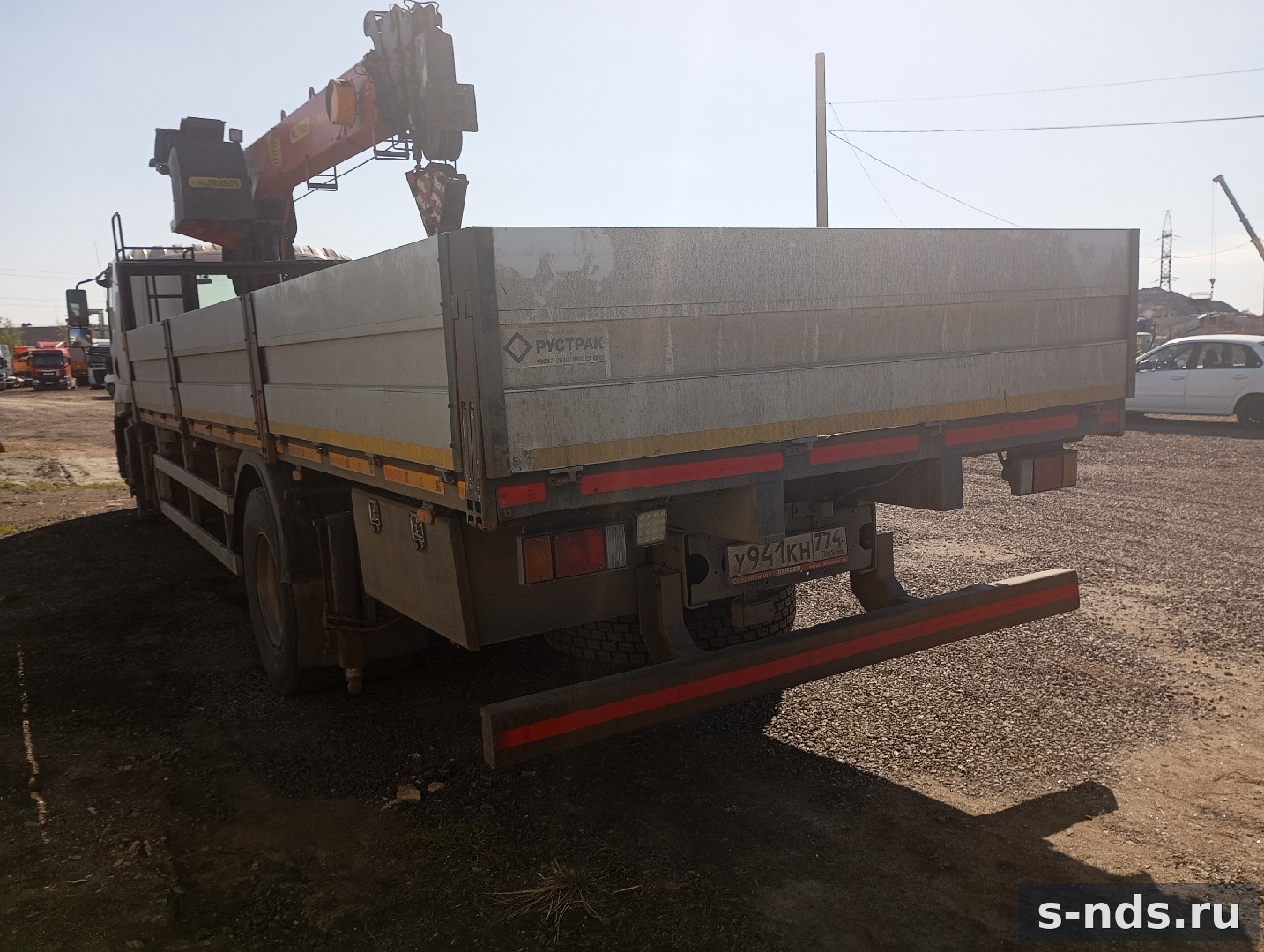 ISUZU FORWARD 18.0 Бортовой с КМУ