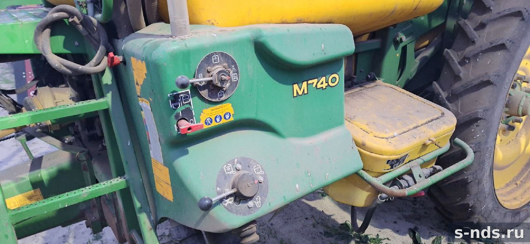 Прицепной опрыскиватель JOHN DEERE M740 2017г.