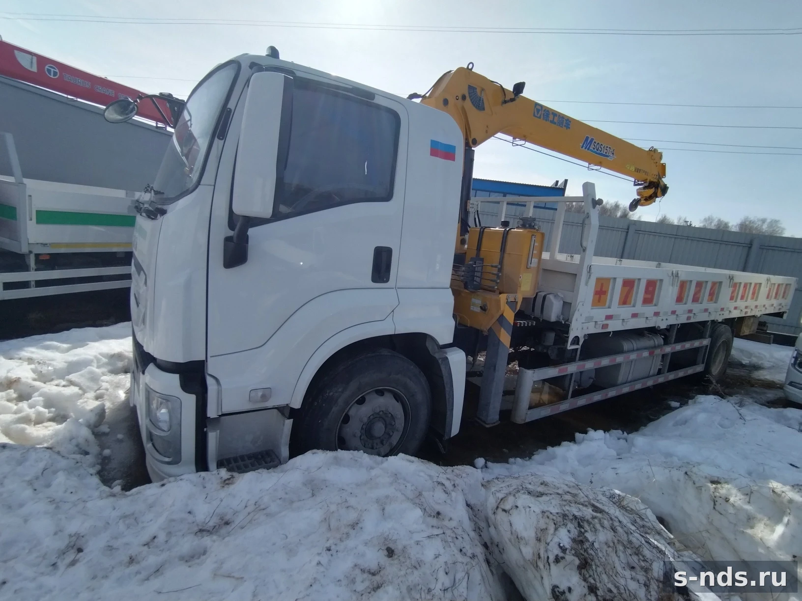 ISUZU
