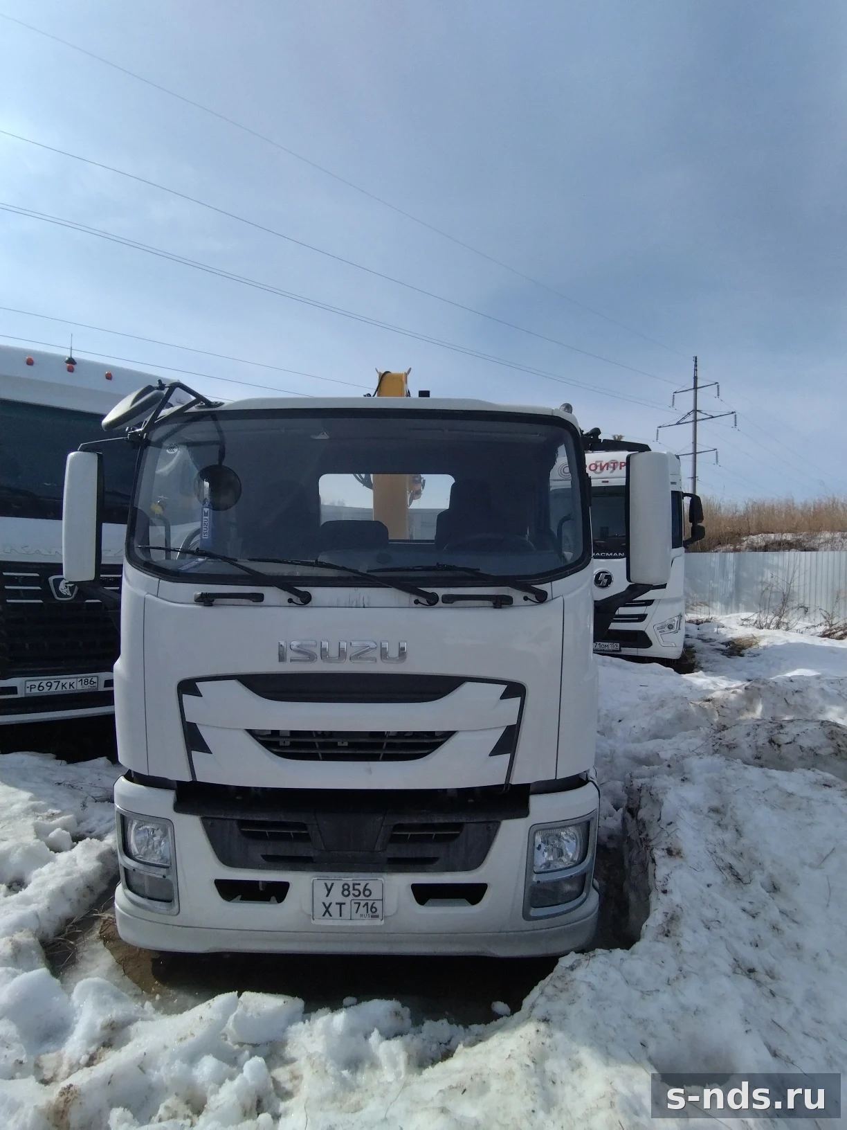 ISUZU
