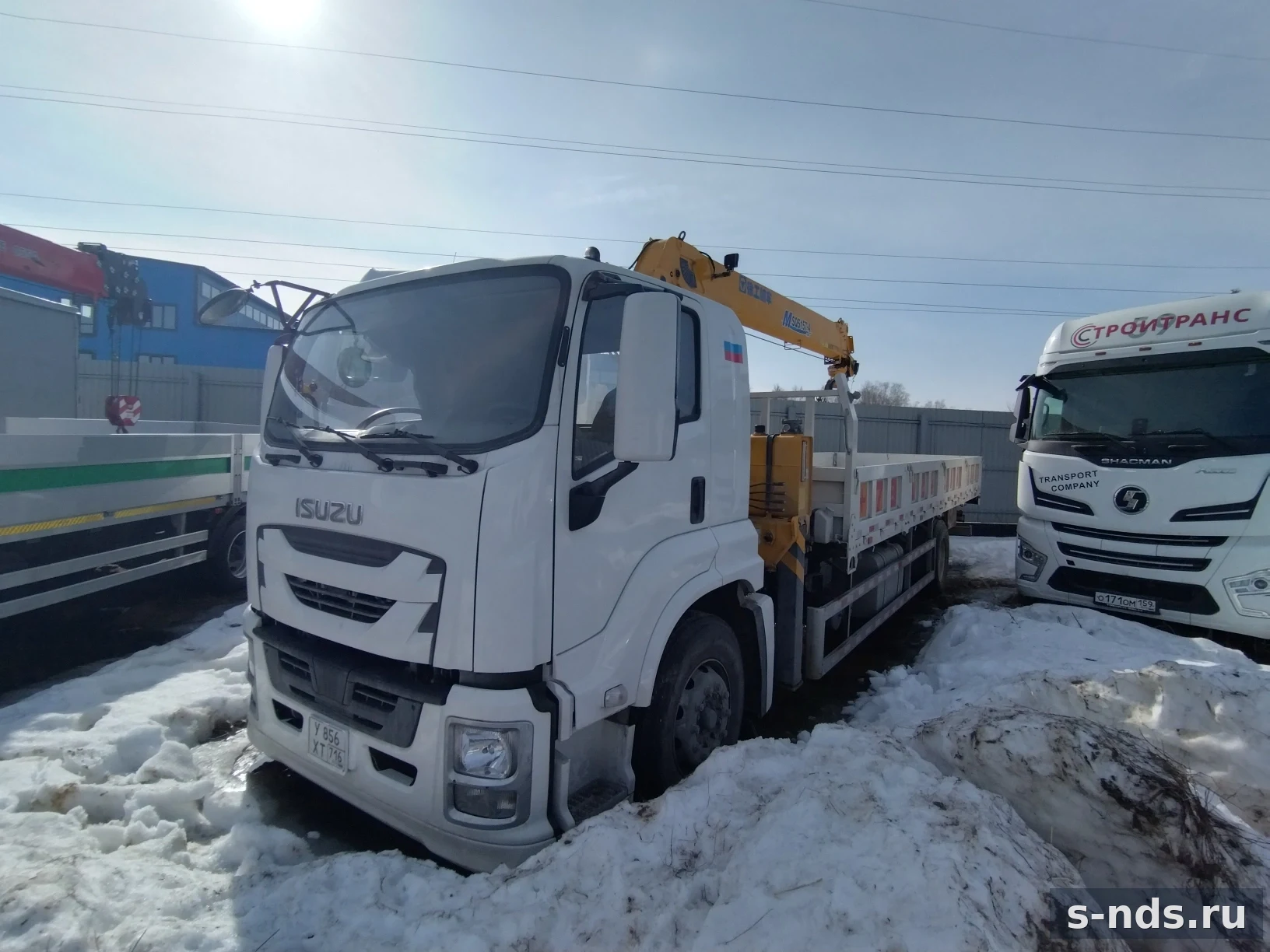 ISUZU