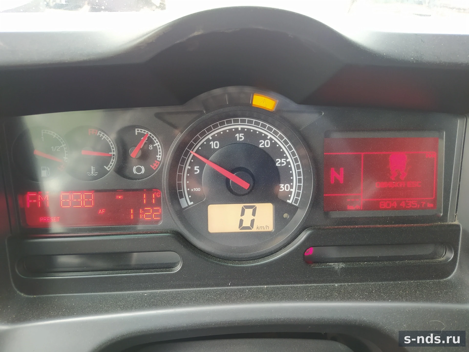 RENAULT