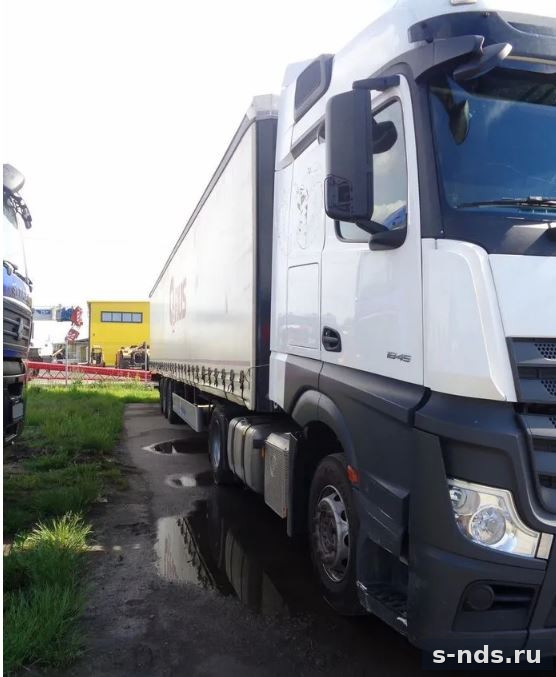 Полуприцеп тентованный Meusburger Новтрак SP-345PR
