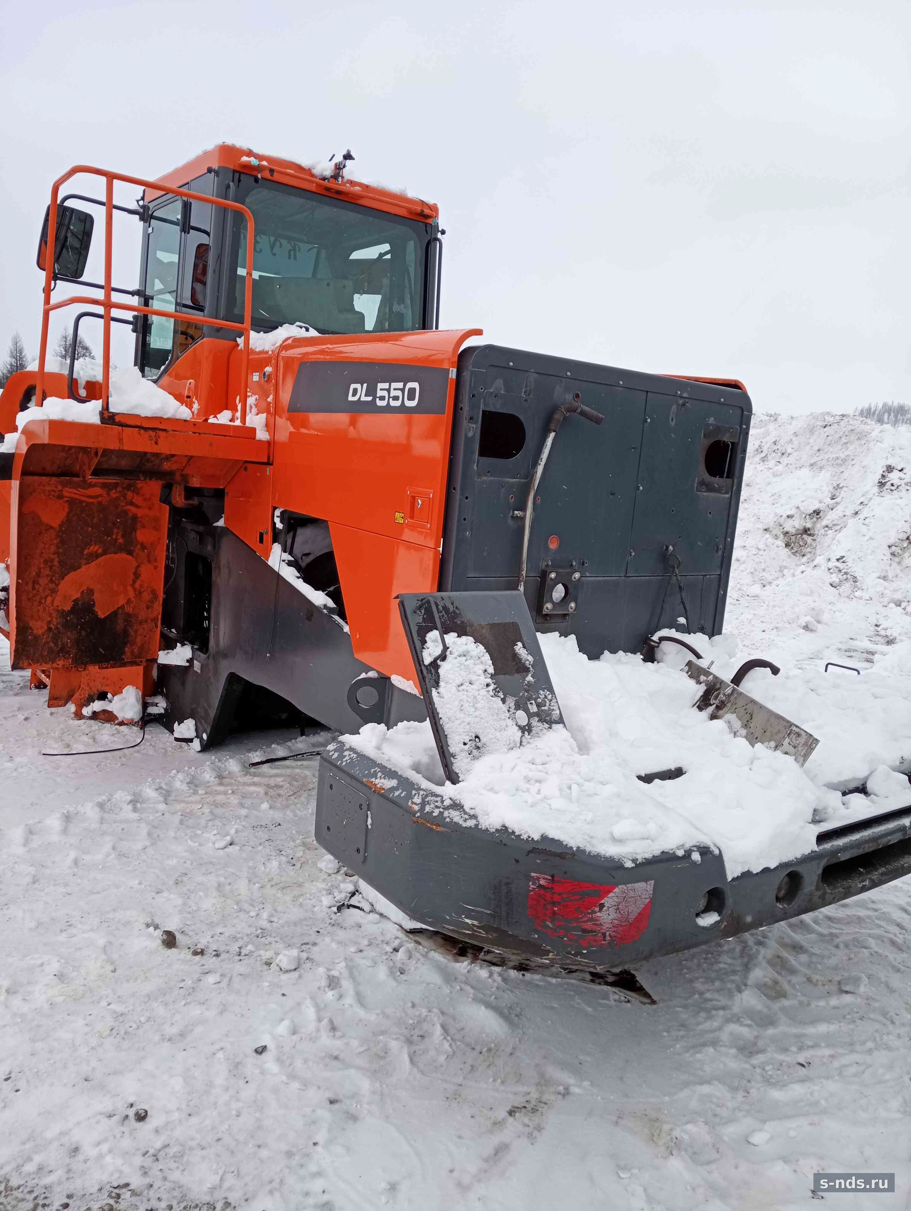 Фронтальный погрузчик Doosan DL550