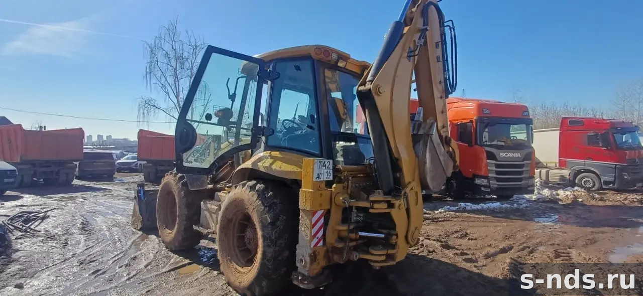 Экскаватор-погрузчик SHANWEI BL880, 2023