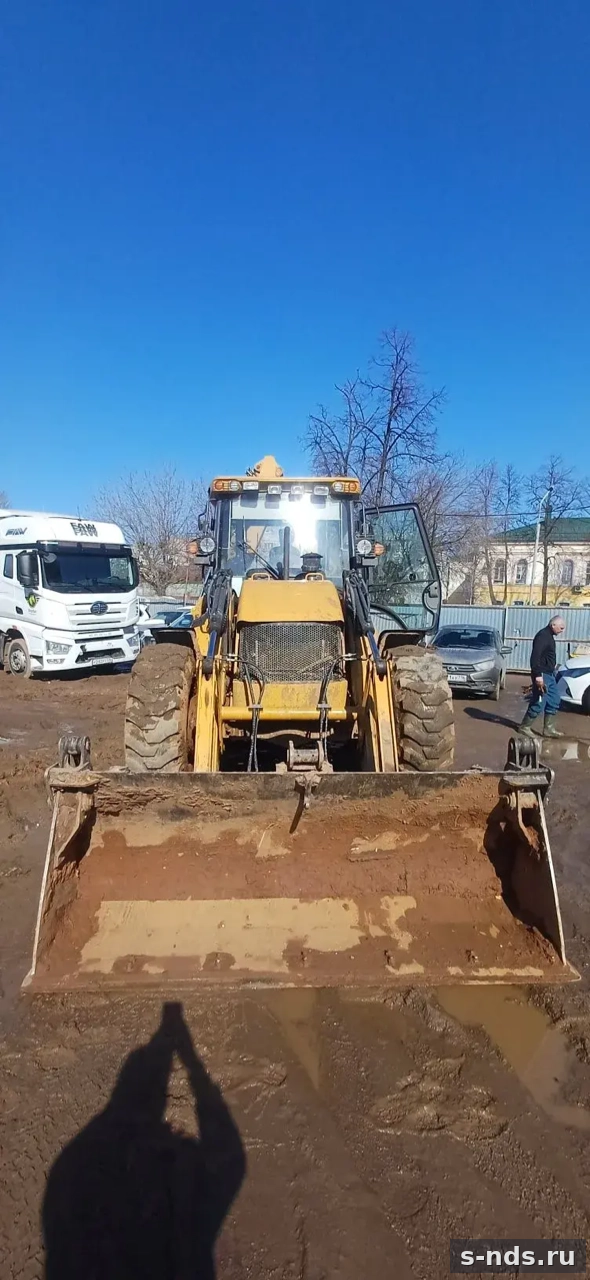 Экскаватор-погрузчик SHANWEI BL880, 2023