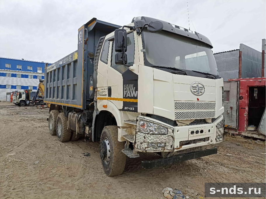 Самосвал FAW J6 6х6