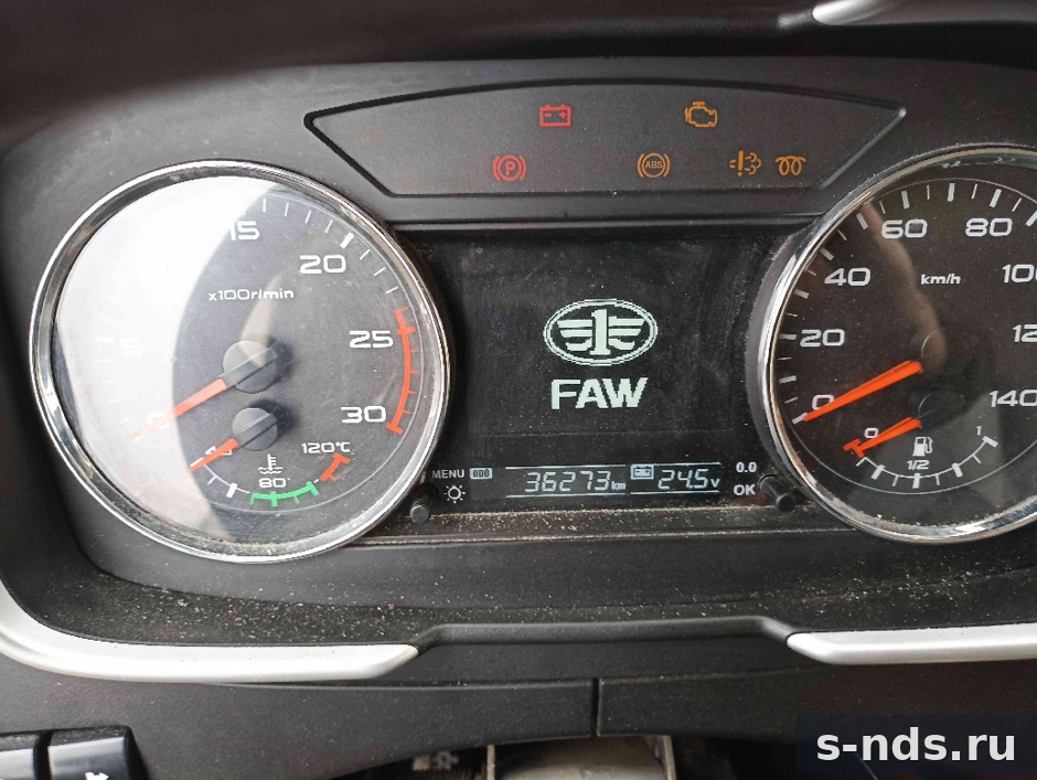 Самосвал FAW J6 6х6