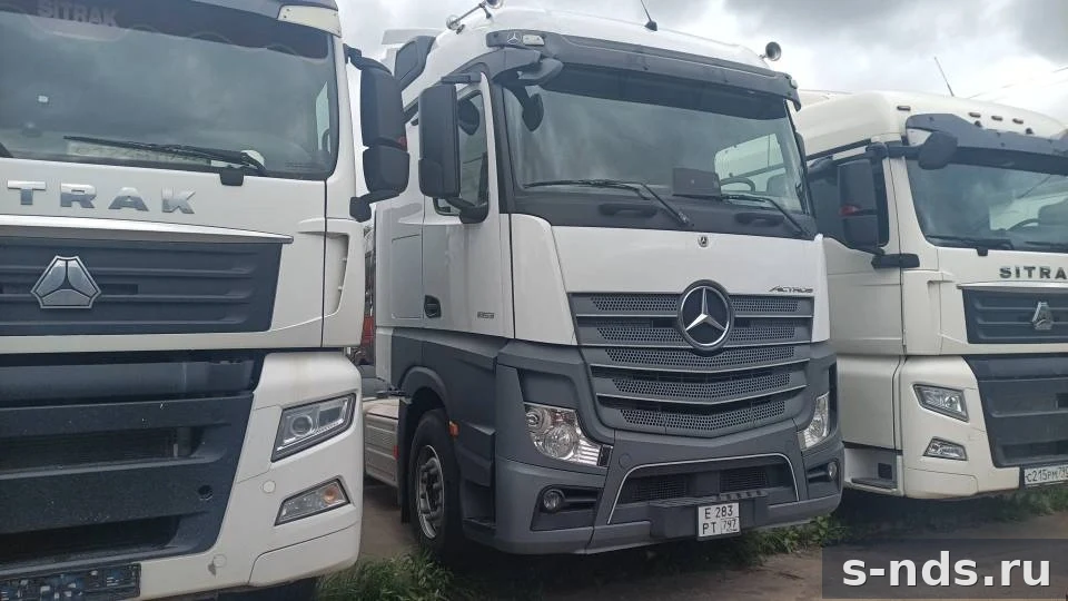 MERCEDES-BENZ