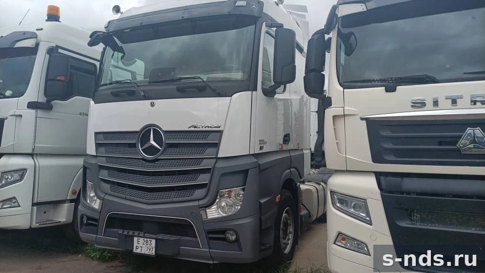 MERCEDES-BENZ