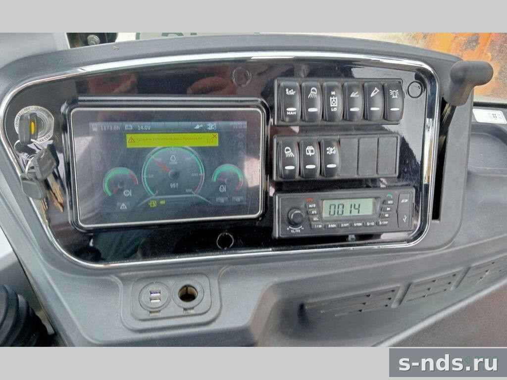 Экскаватор-погрузчик LONKING 83C 2025г.