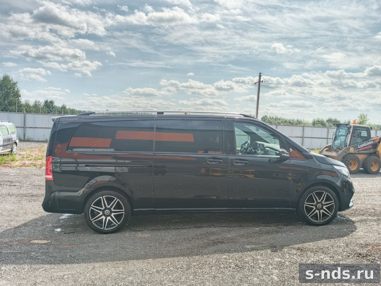 MERCEDES-BENZ  V-CLASS V 250 d 4MATIC 2021г.
