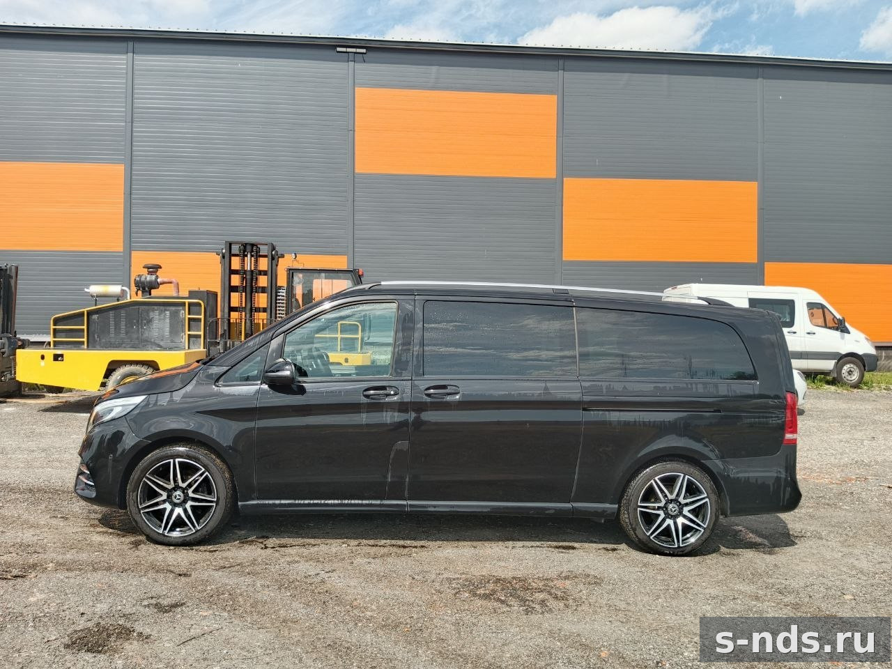 MERCEDES-BENZ  V-CLASS V 250 d 4MATIC 2021г.