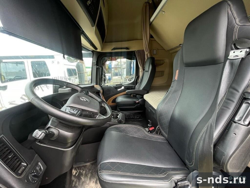 Тягач 4х2 SHACMAN  SX4188YY381 2023г.