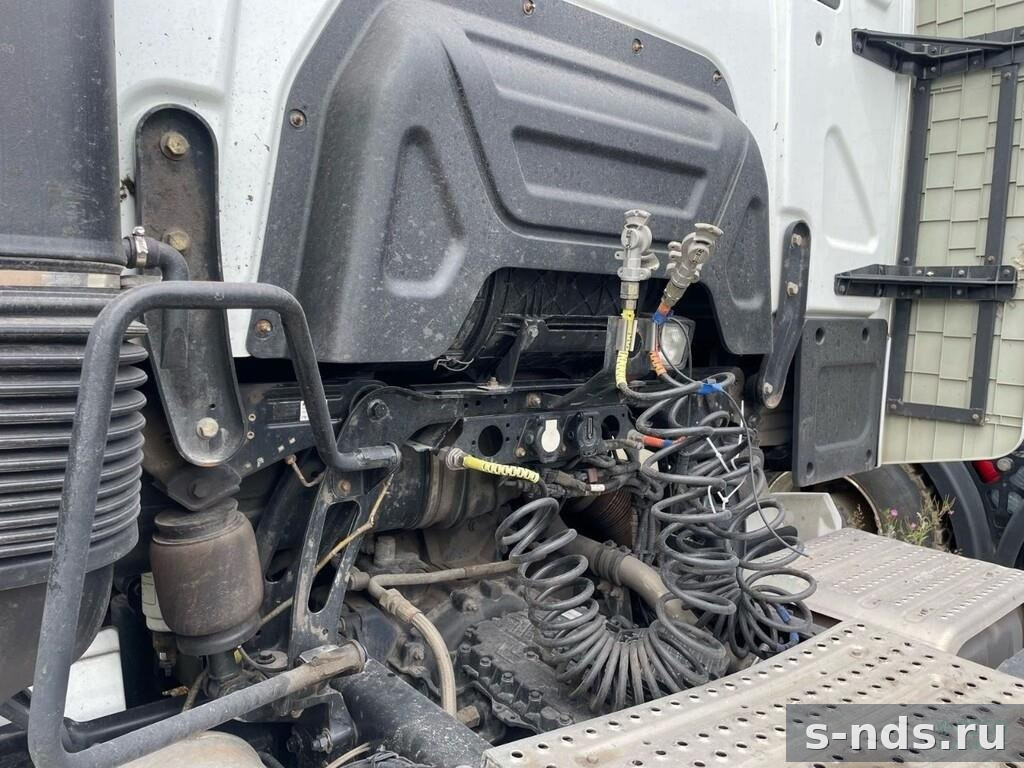 Тягач 4х2 SHACMAN  SX4188YY381 2023г.