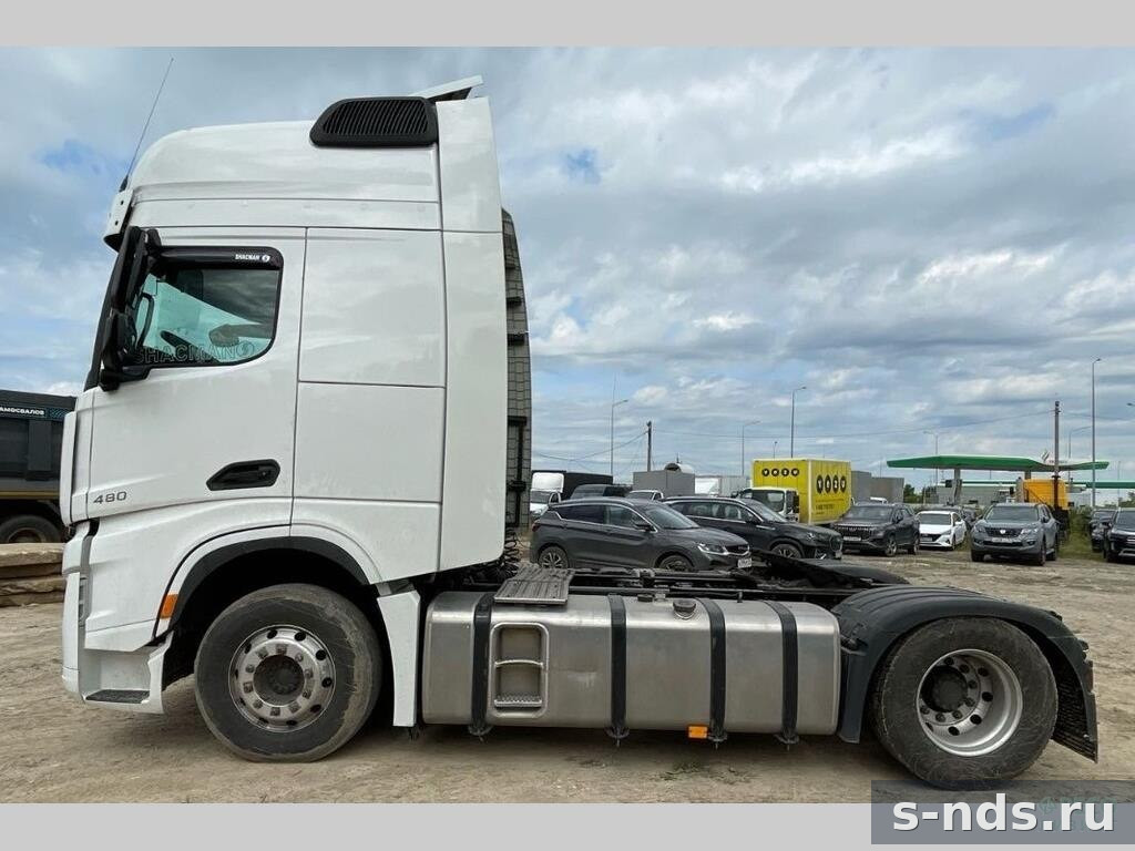 Тягач 4х2 SHACMAN  SX4188YY381 2023г.