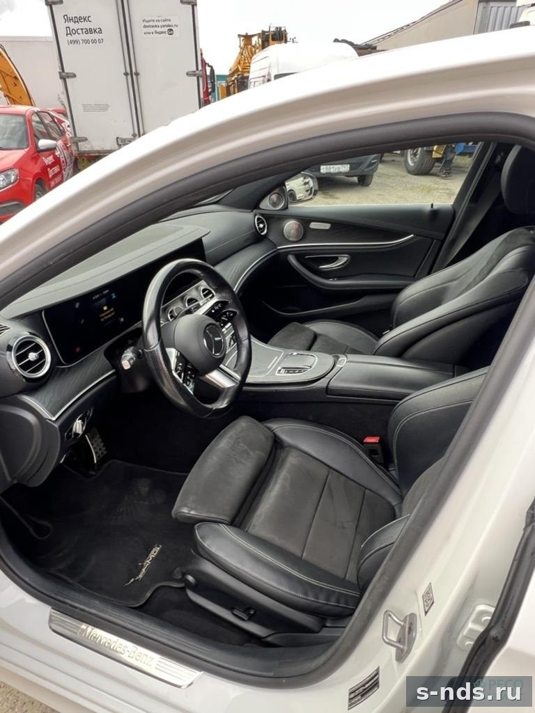 MERCEDES-BENZ E 200 4MATIC 2021г.