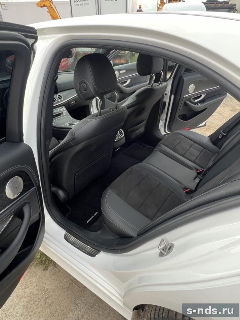 MERCEDES-BENZ E 200 4MATIC 2021г.