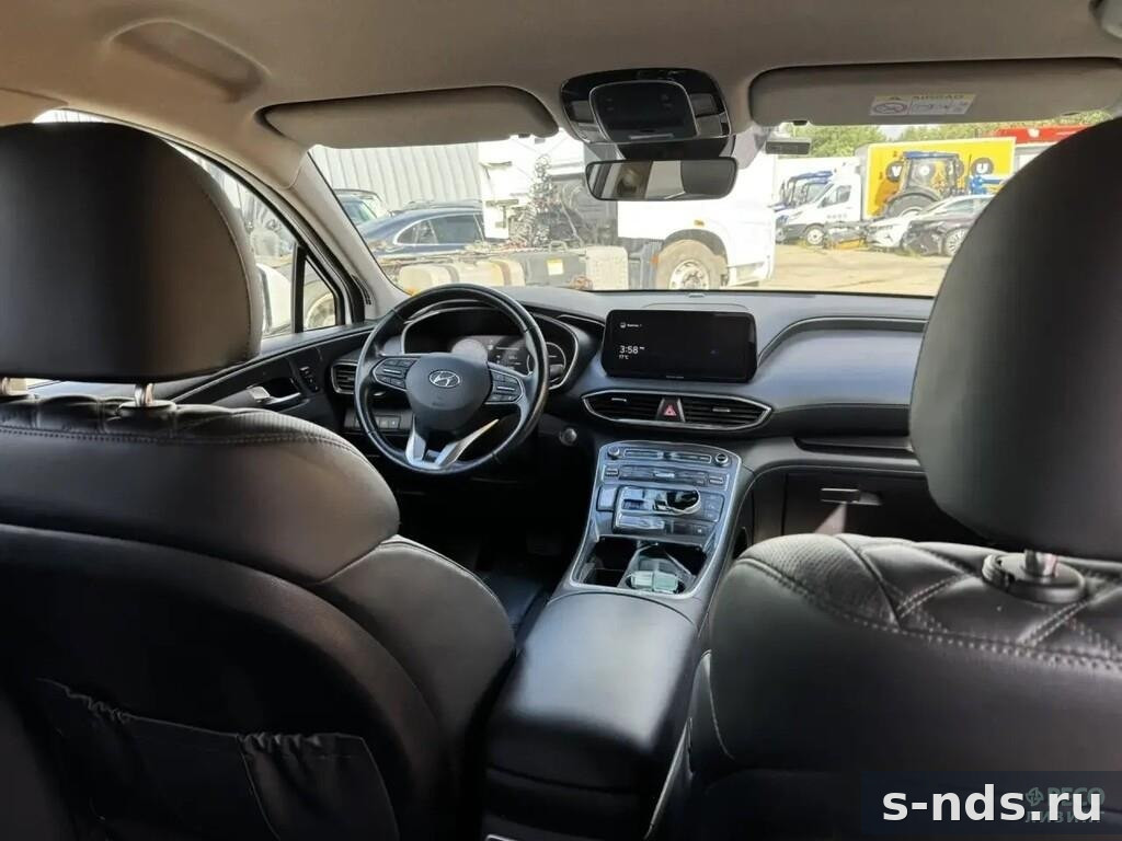 HYUNDAI Santa Fe 2022г.