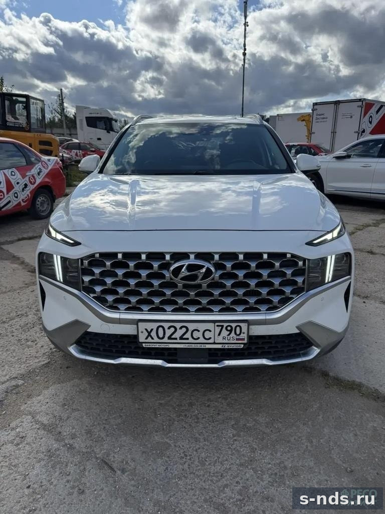 HYUNDAI Santa Fe 2022г.