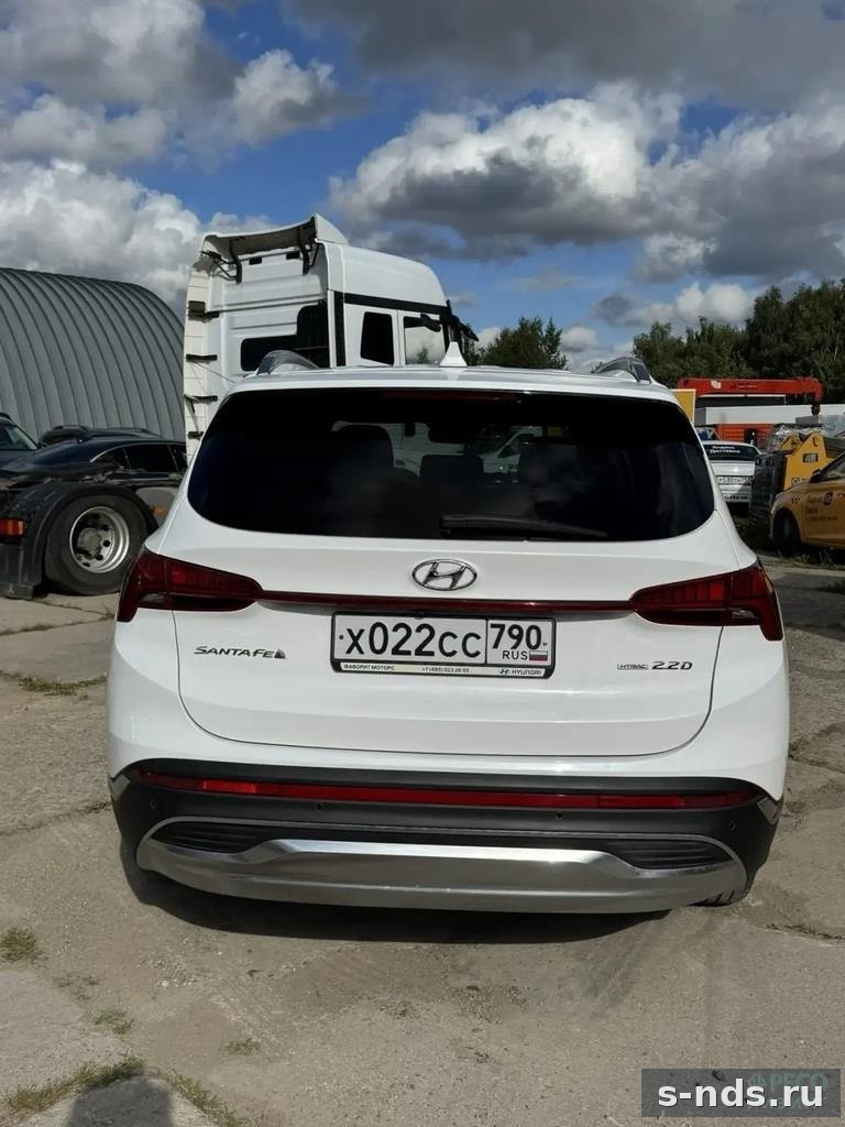 HYUNDAI Santa Fe 2022г.