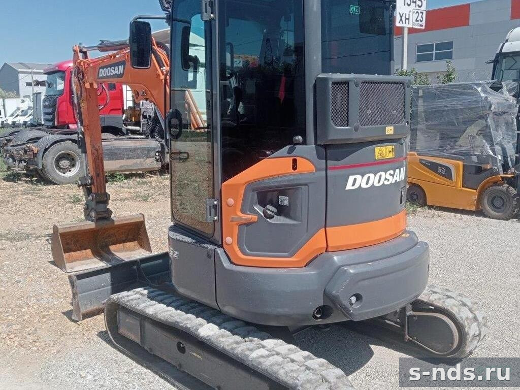 Мини-экскаватор DOOSAN DX35z-7M 2022г.