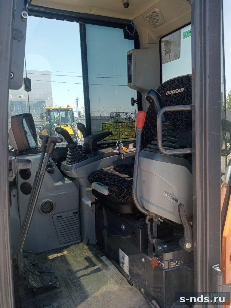 Мини-экскаватор DOOSAN DX35z-7M 2022г.