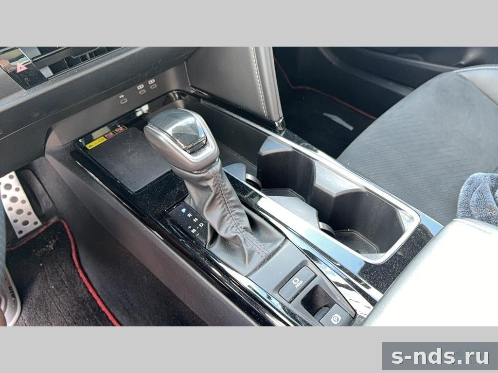 TOYOTA CAMRY 2024г.