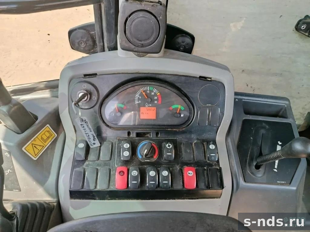 Экскаватор-погрузчик CATERPILLAR 426F2 2021г.
