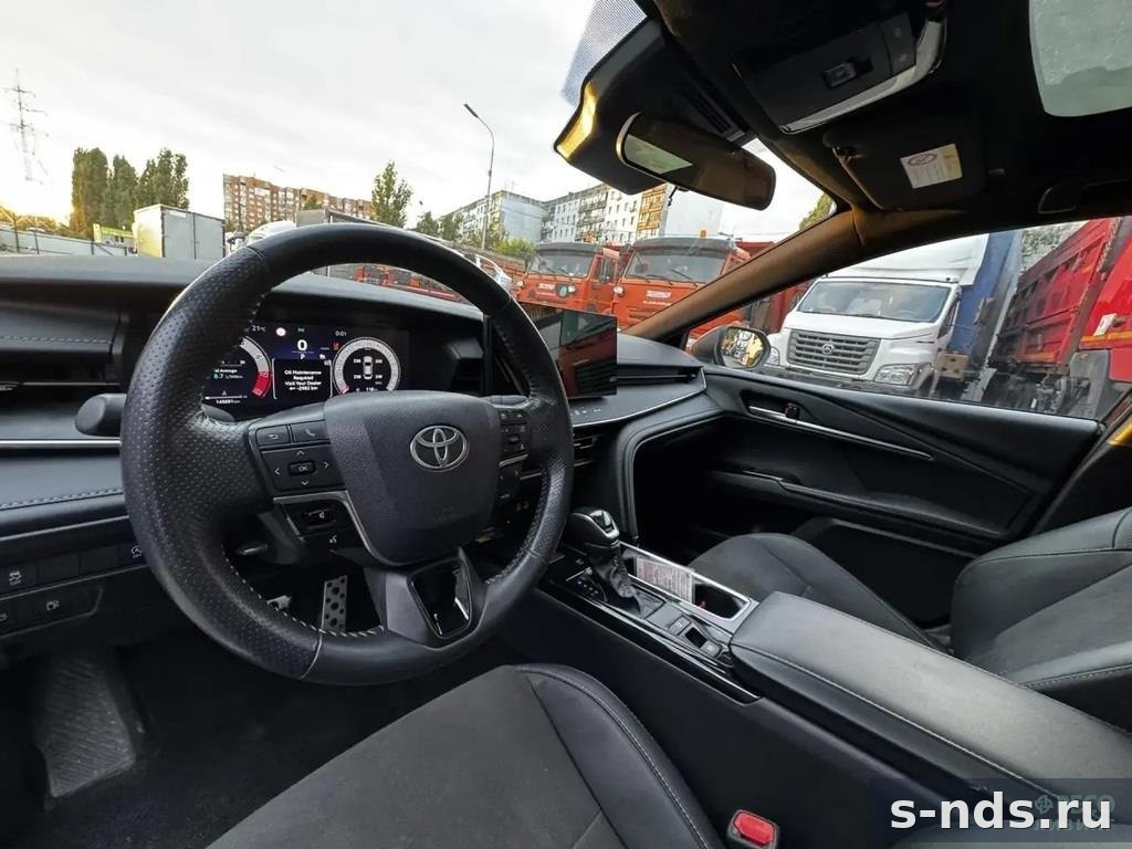 TOYOTA Camry 2024г.