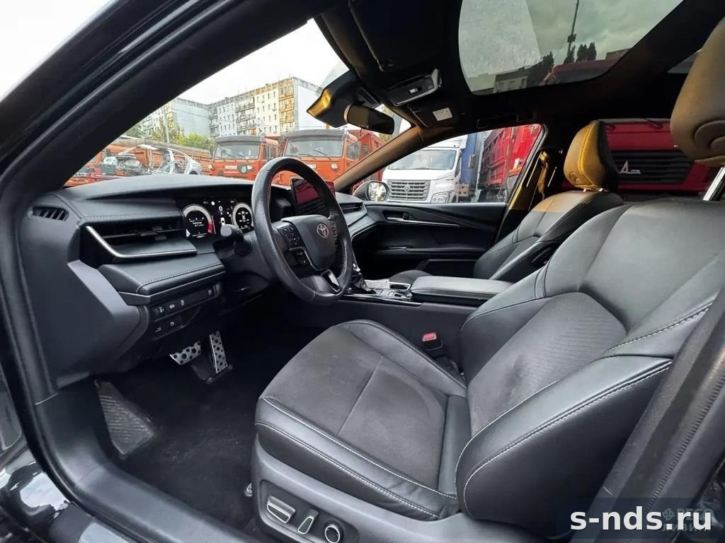 TOYOTA Camry 2024г.
