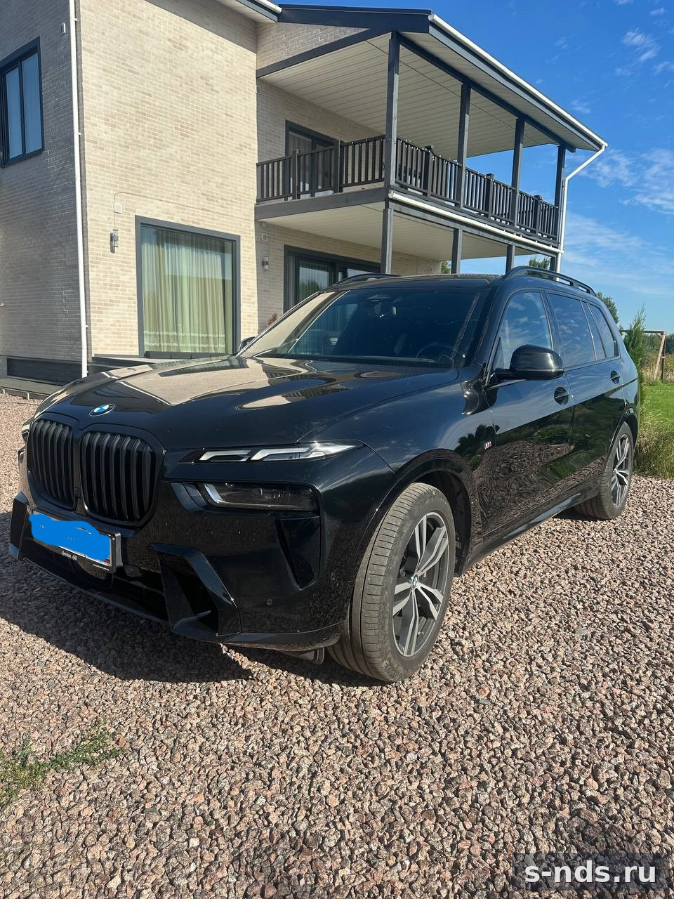 BMW X7 xDrive40I 2023г.