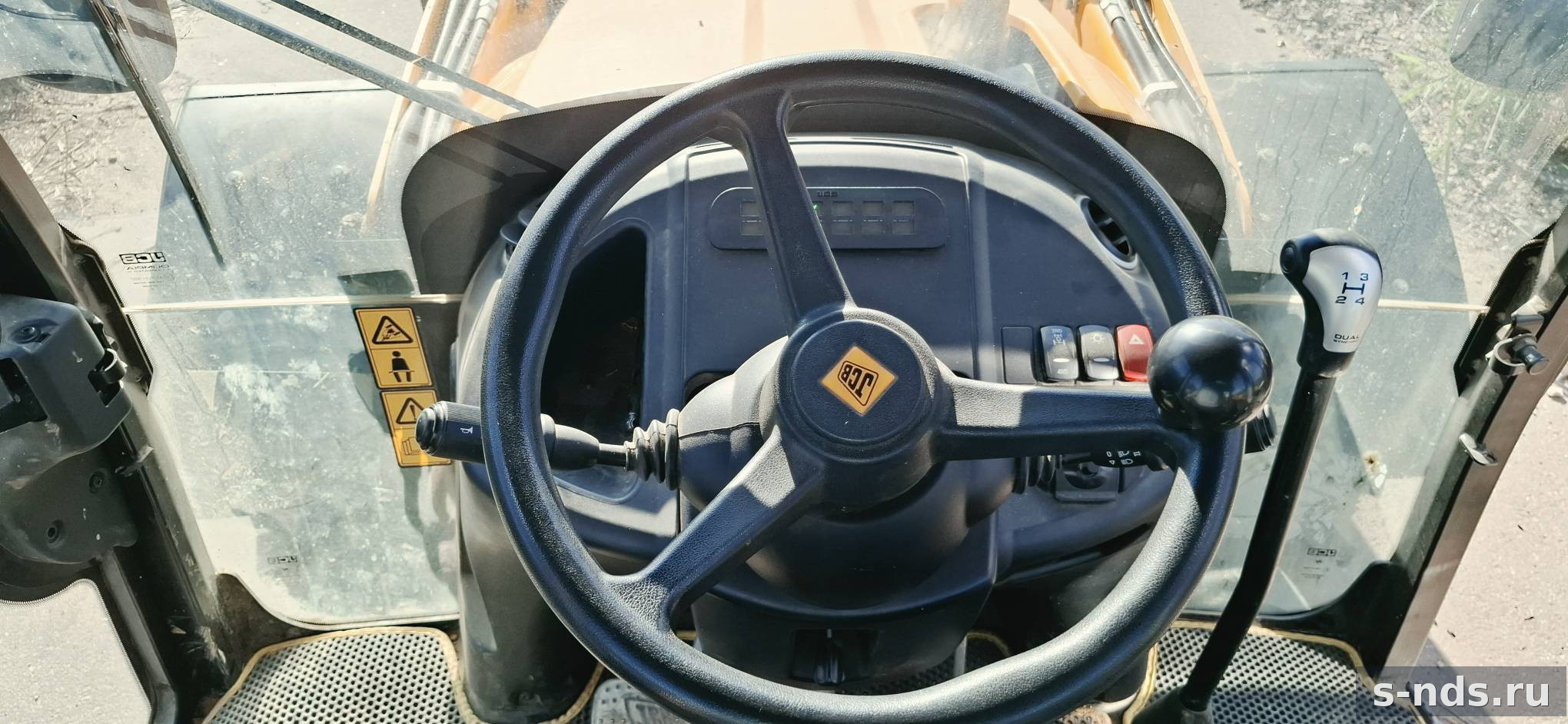 JCB