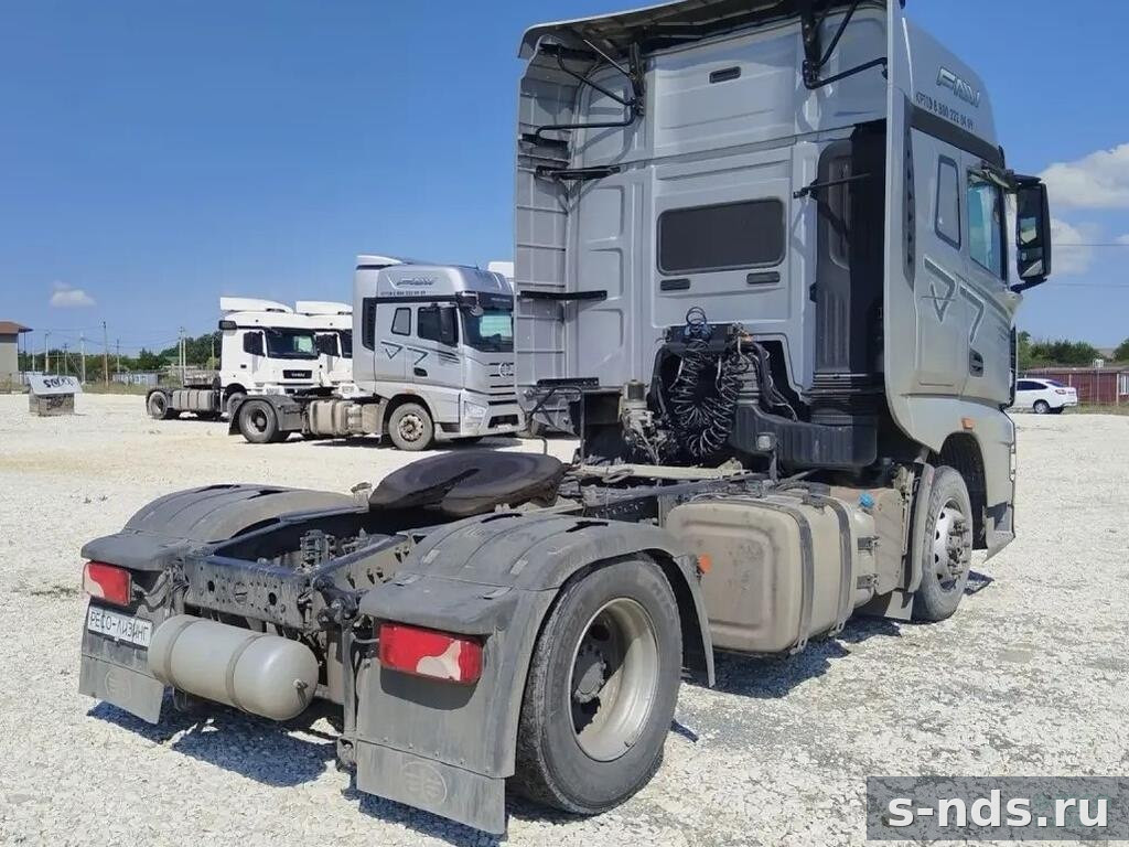 Тягач 4х2 FAW FAW J7 2023г.