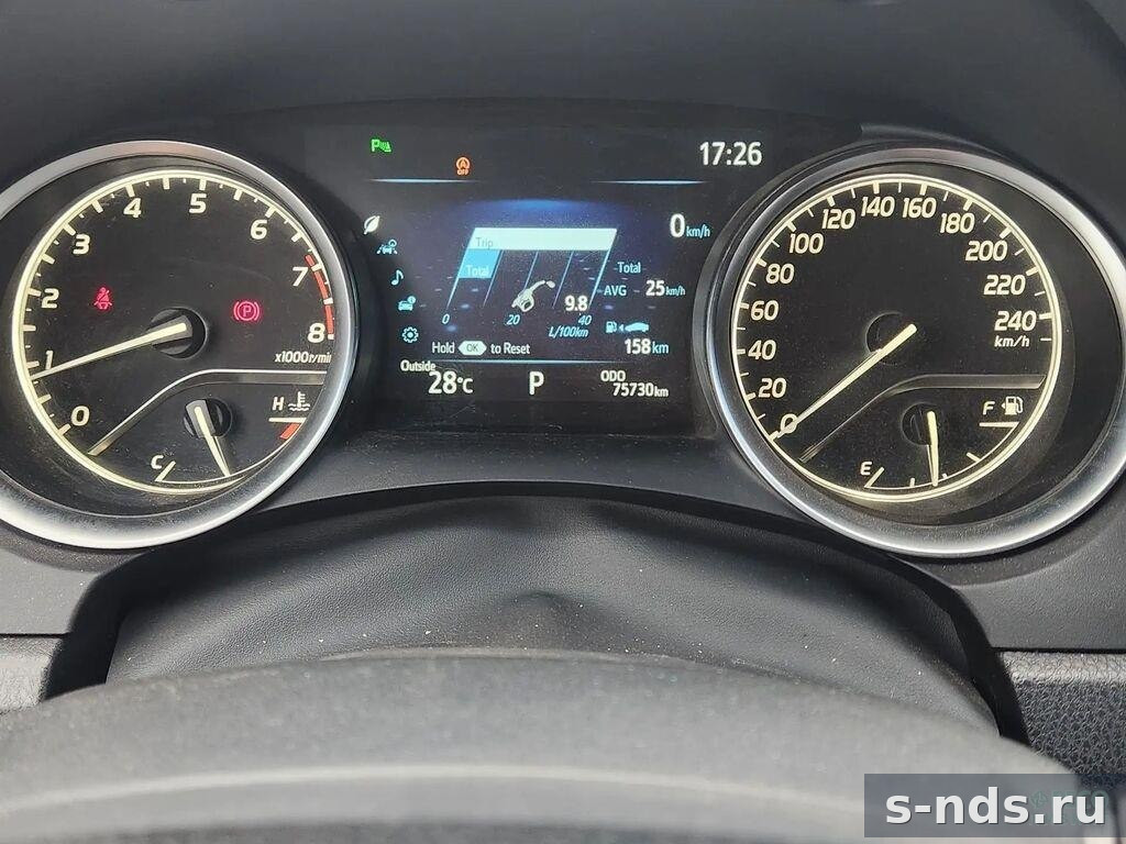 TOYOTA Camry Luxury 2022г.