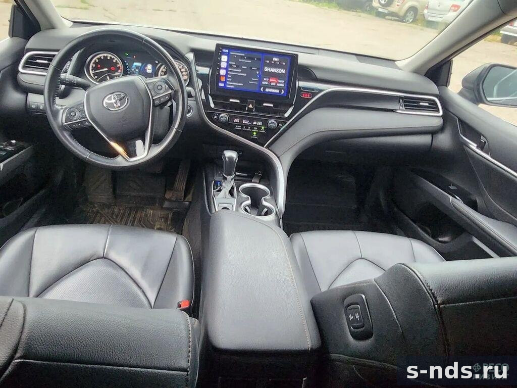 TOYOTA Camry Luxury 2022г.