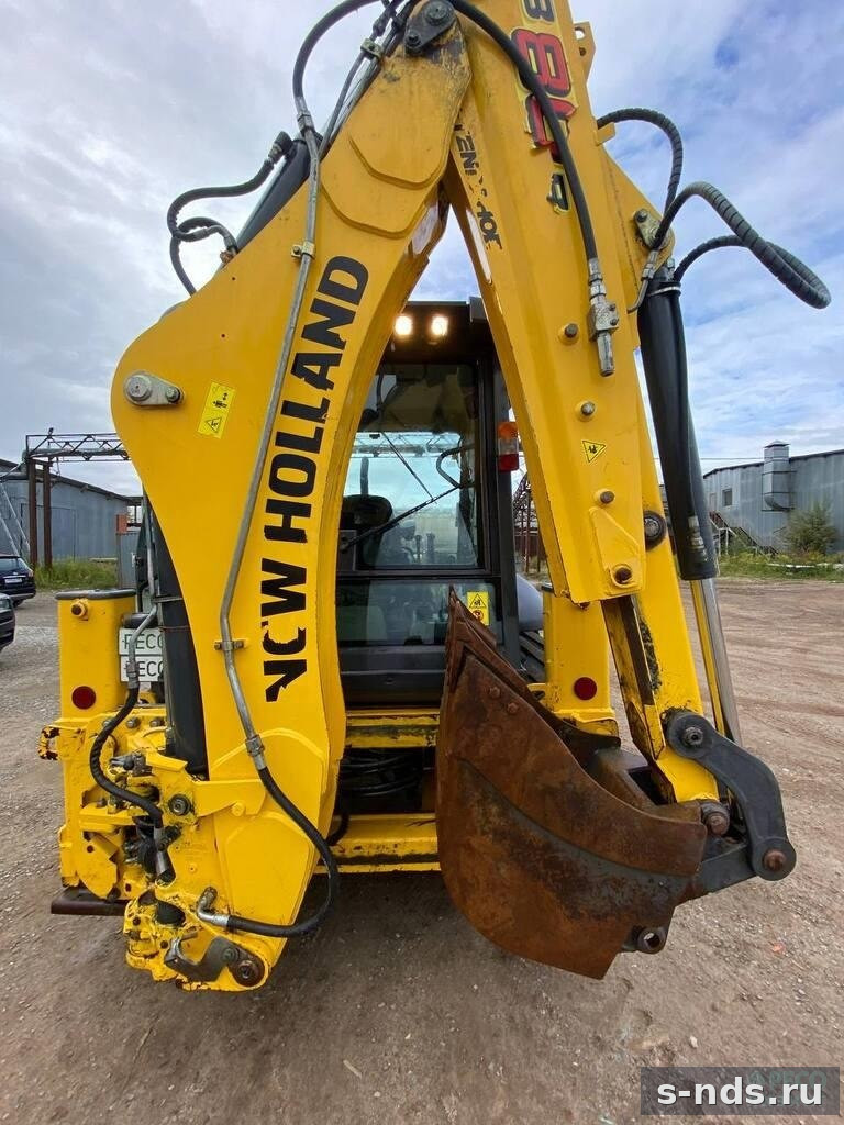 Экскаватор-погрузчик NEW HOLLAND B80B 2021г.