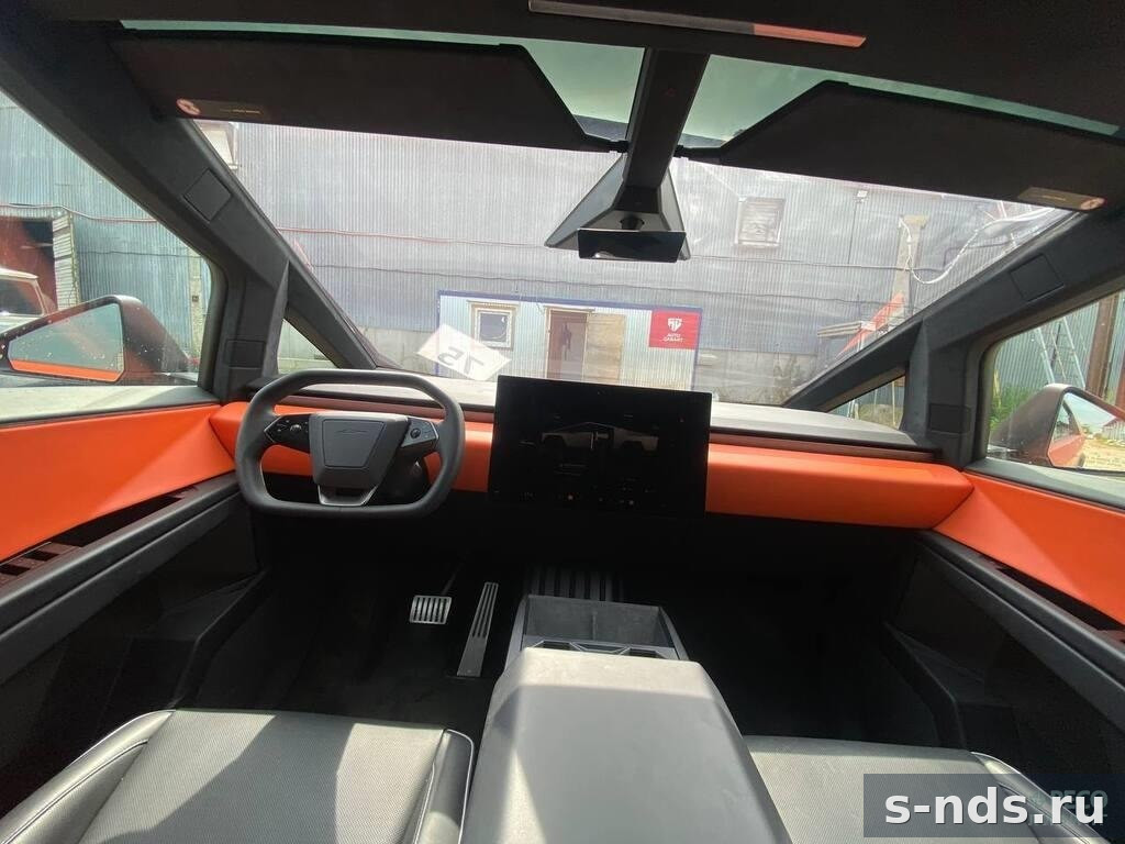 TESLA СYBERTRUCK 2024г.