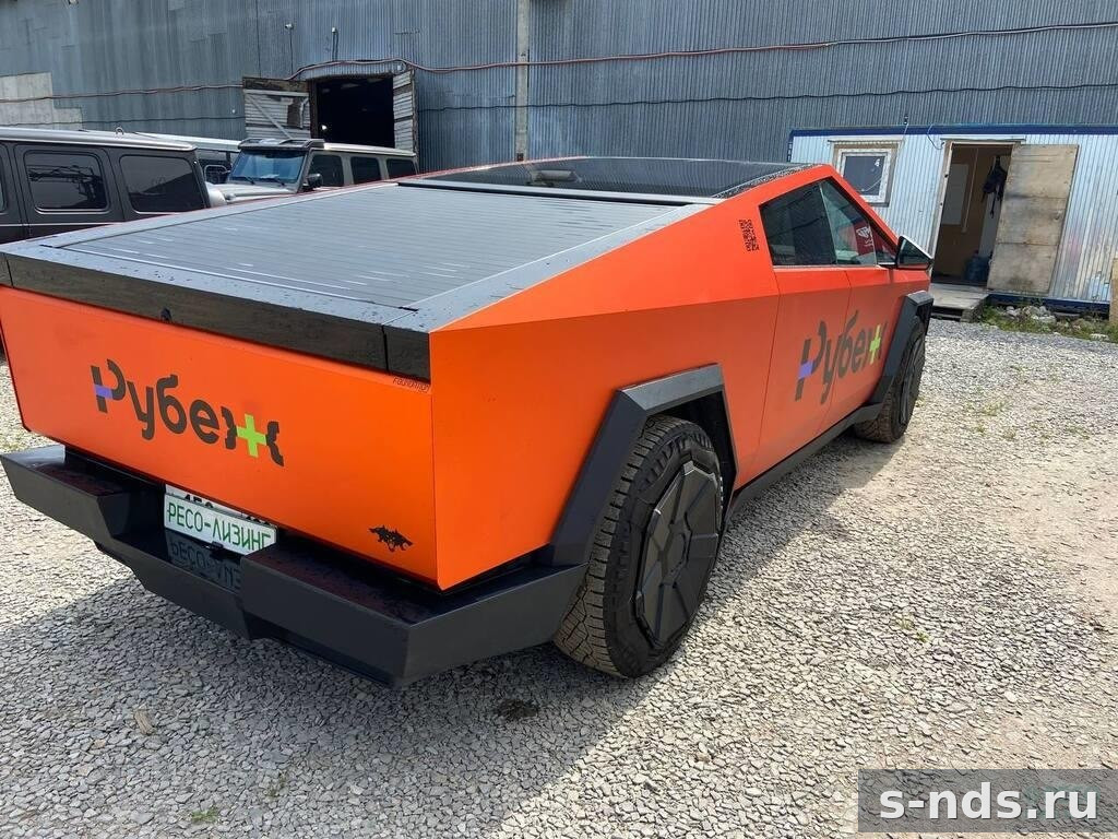 TESLA СYBERTRUCK 2024г.