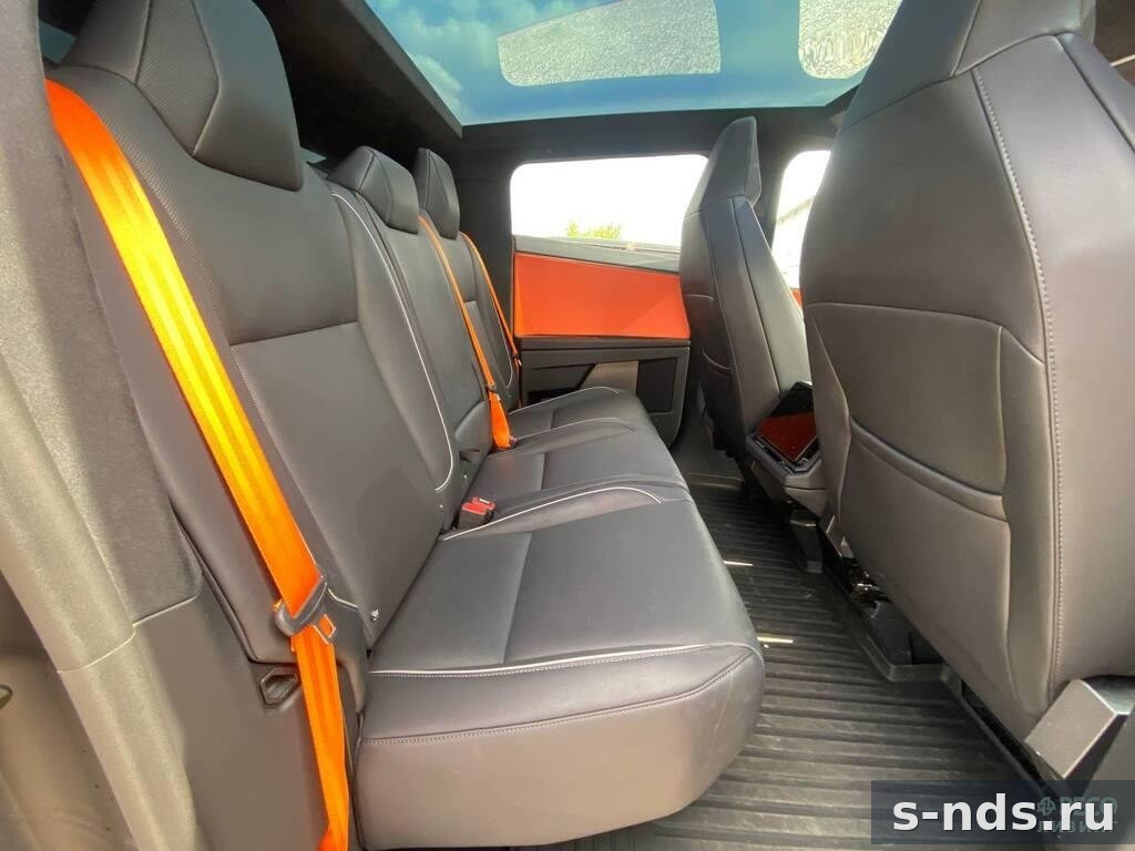 TESLA СYBERTRUCK 2024г.